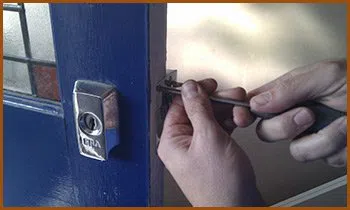 Interstate Locksmith Shop Phoenix, AZ 480-612-9237 - 10-lock-smiths