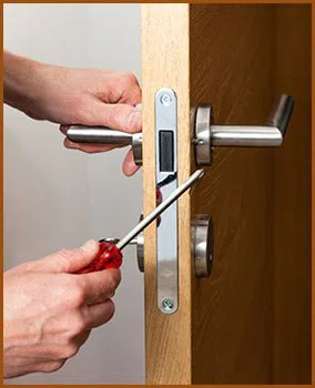 Interstate Locksmith Shop Phoenix, AZ 480-612-9237 - 7-lock-installation